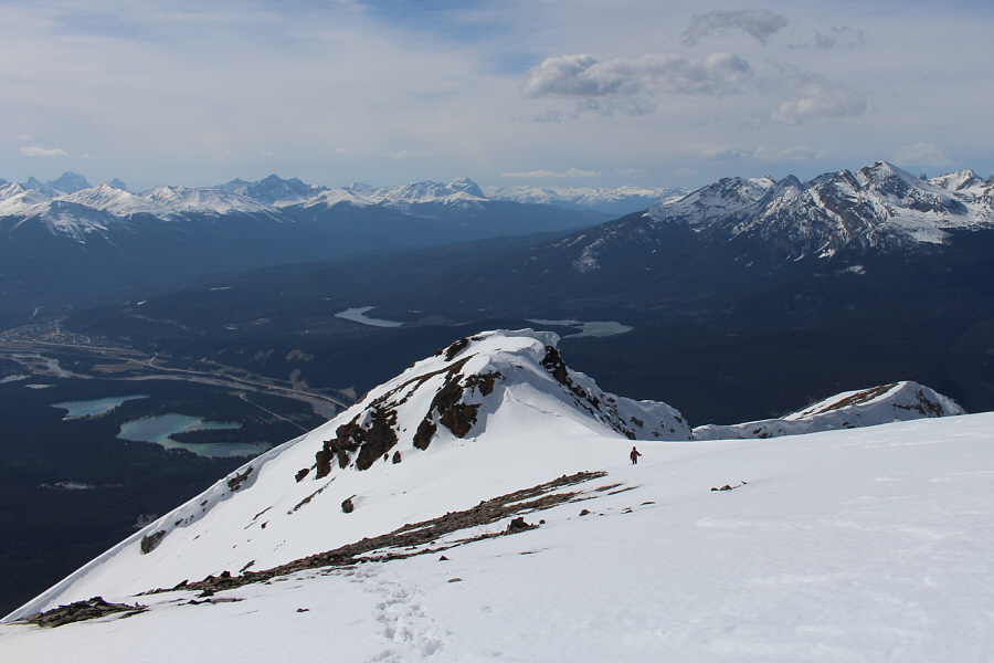 Can you name all the visible lakes?