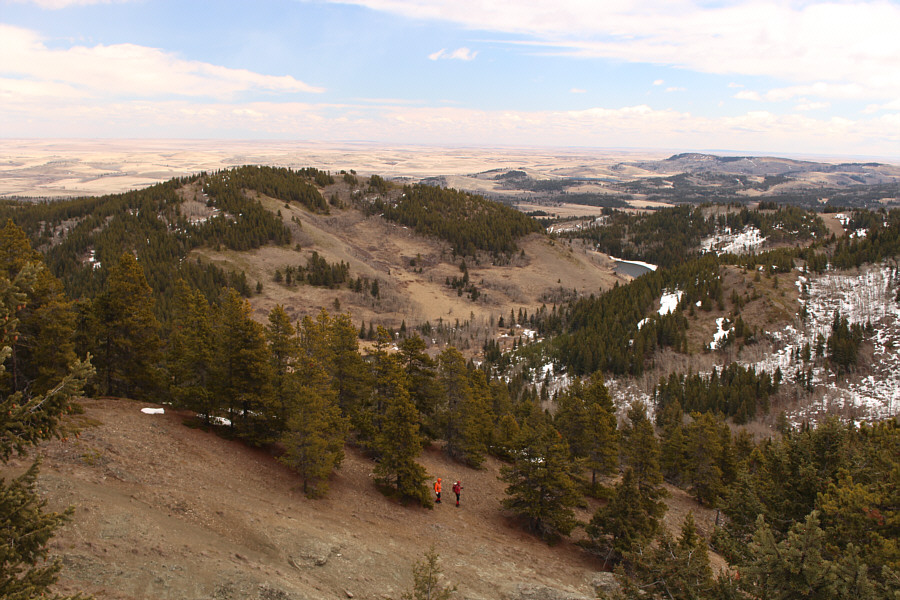Strangely, that body of water further down the valley doesn't show up on my topo map...