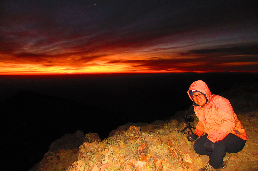 My jacket matches the horizon!