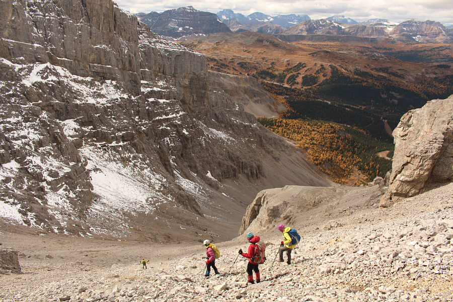 Hey, I think it's clear enough to see the top of the Monarch in the distance!