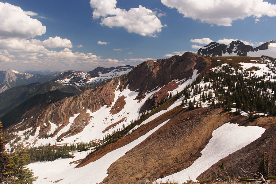 The scenery has definitely improved since we left Sunken Creek valley!
