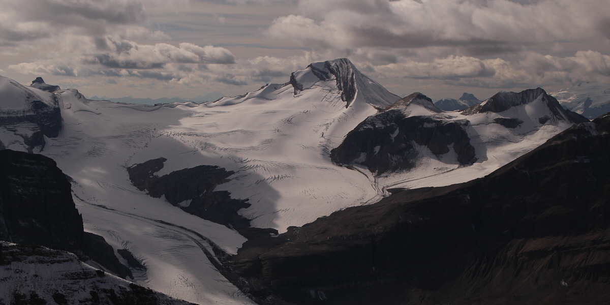 Looks a bit daunting with all those crevasses!