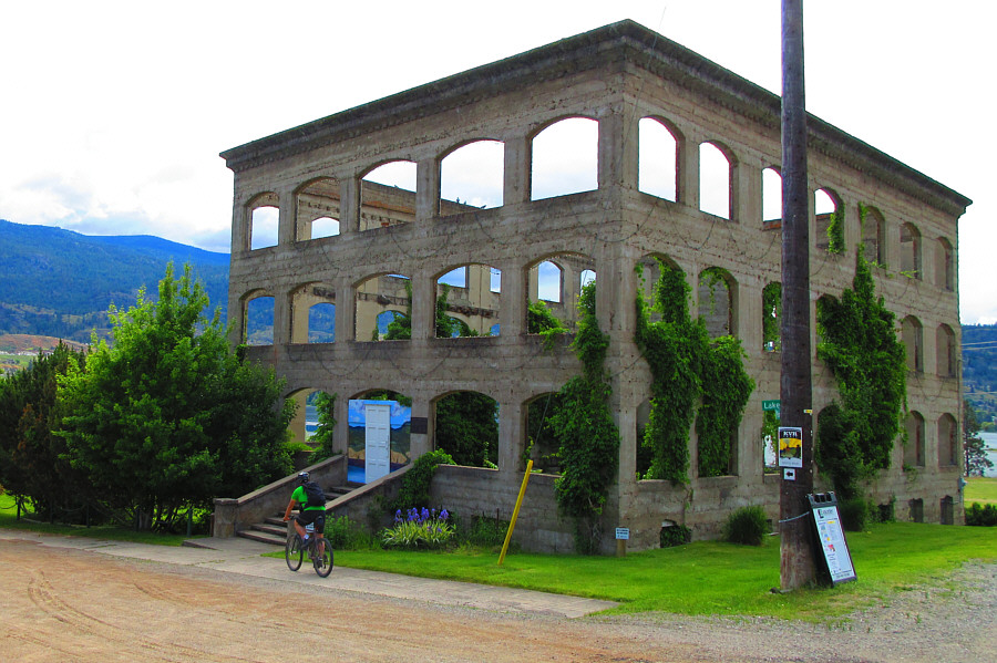 Looks a bit drafty...