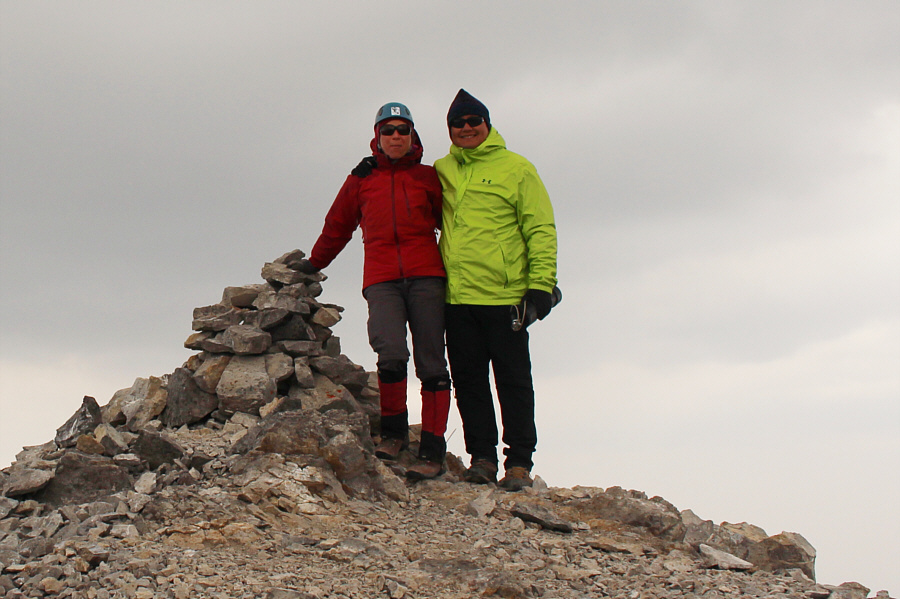 What's in your mouth, Zosia??