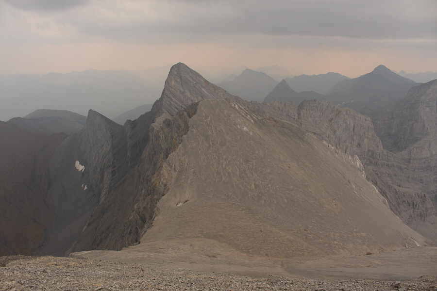 It's a bit of a shame that we didn't go tag the third peak, but we'll be back on a nicer day...maybe!