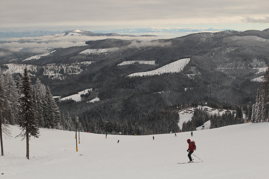 Need to cut over to skier's right to get back to Lodge #1 where we started.