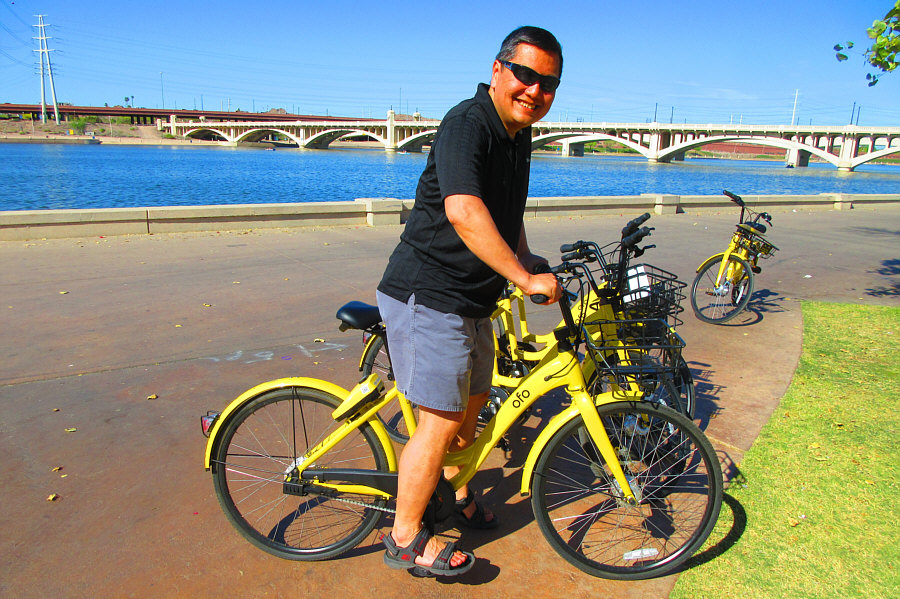 Unfortunately, I didn't have the smart phone app which is required to rent the bicycles.