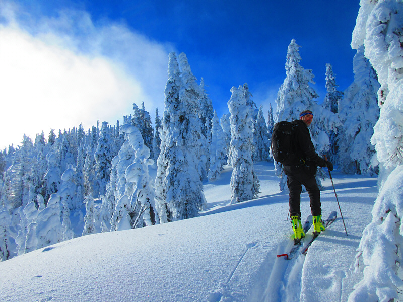 Love those colourful old Black Diamond Quadrant boots!