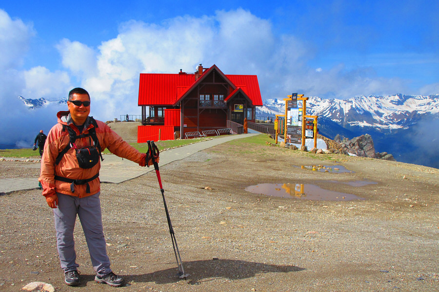 Well worth the 43 bucks to start this high for a hike!