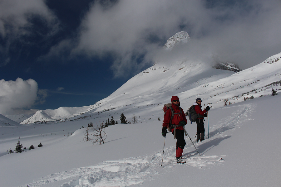 We blame Alan Kane and Sim Galloway for not breaking a nice trail for us!