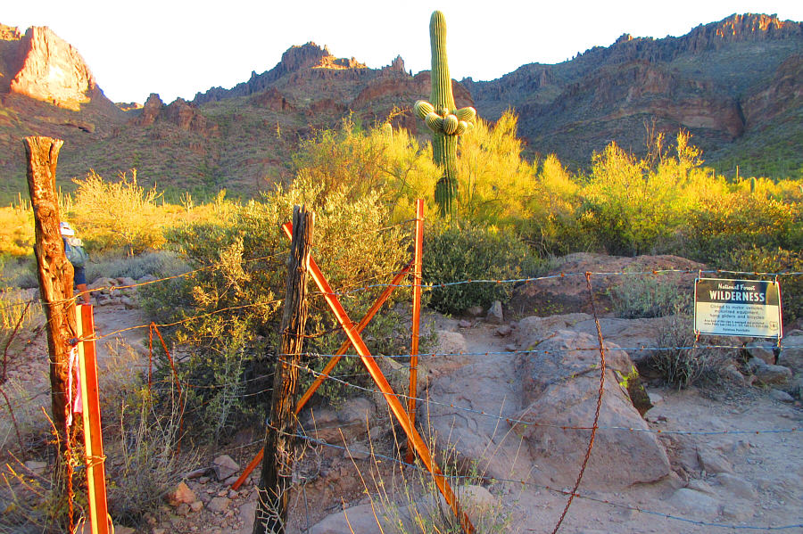 This is the actual trailhead!