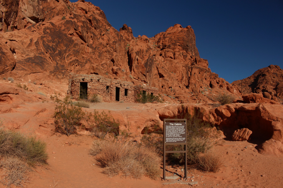 I wonder where the washroom is...