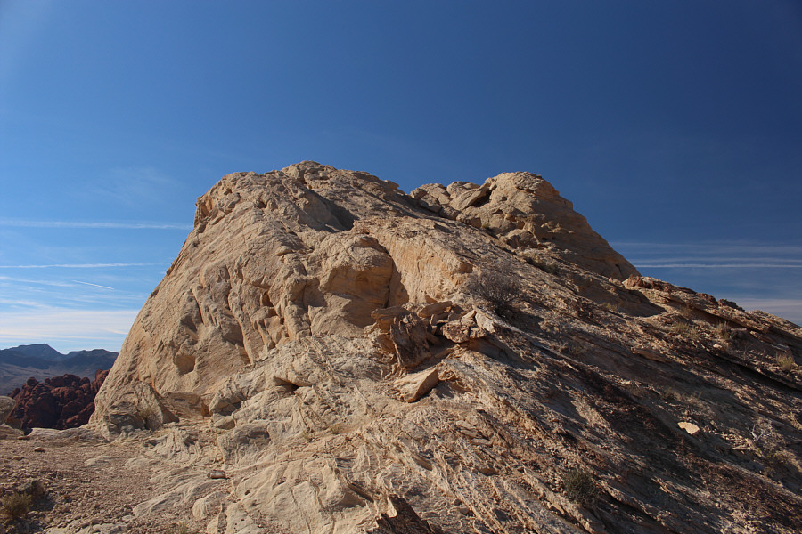 There is some mild exposure, but it's hardly worth mentioning!