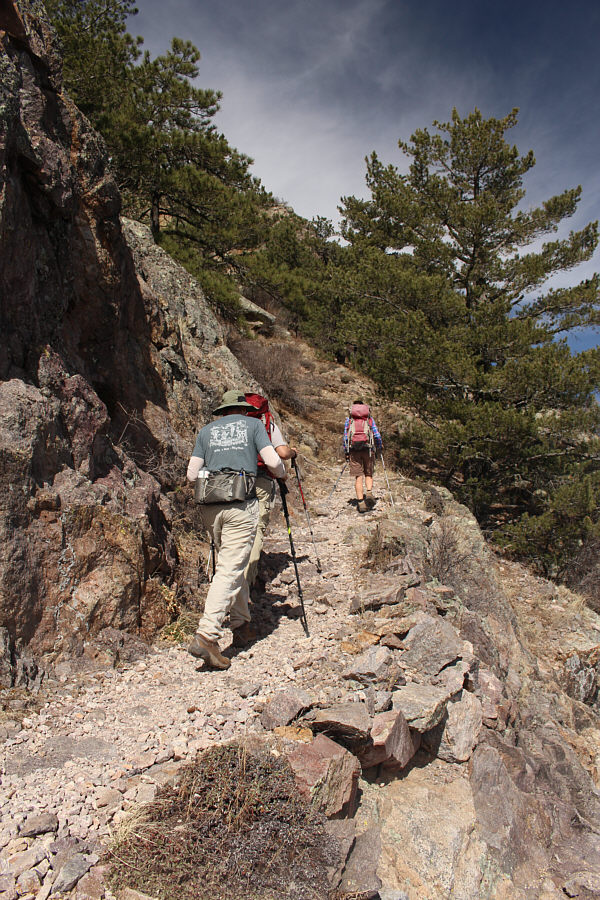 We had a nice long chat with these two Americans--a local and his friend who was on a working vacation.
