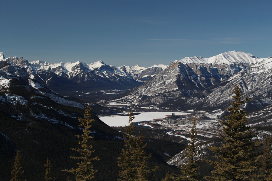 Gorgeous day...we shoulda gone to Sunshine!