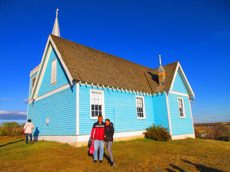 It's a blue church!