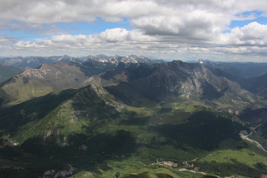 Lots of interesting places to explore here!