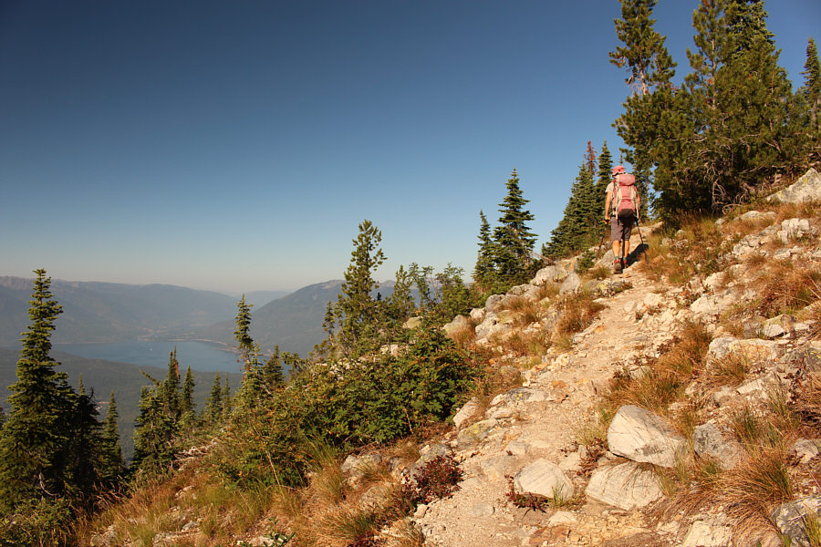 Can you spot the ferry on the lake?