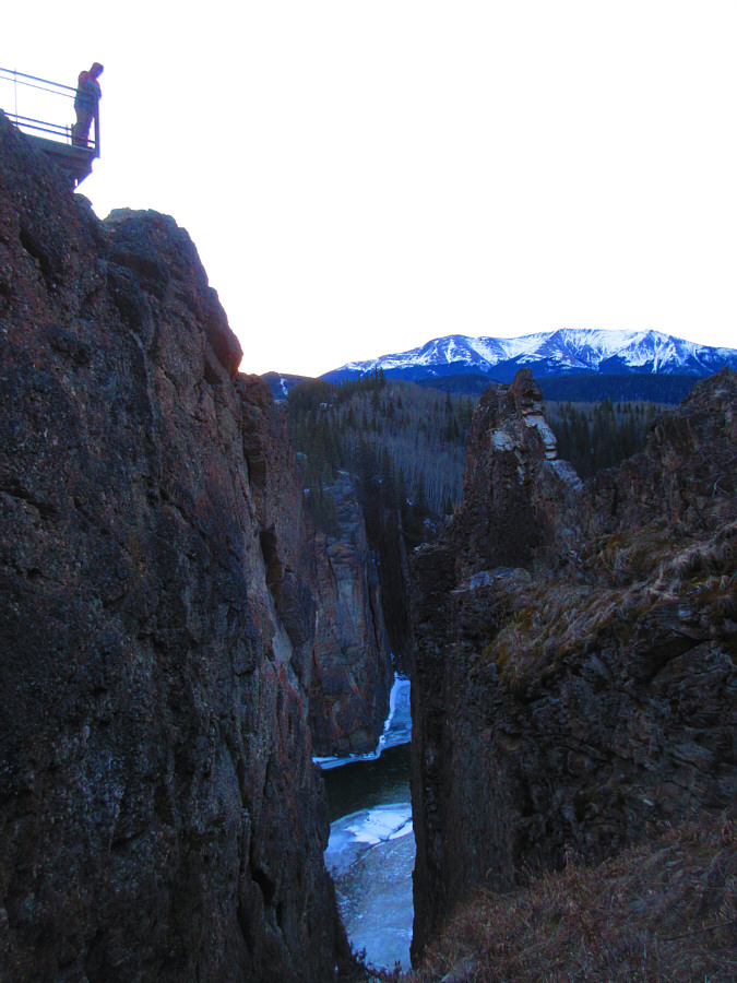 That's a long way down!