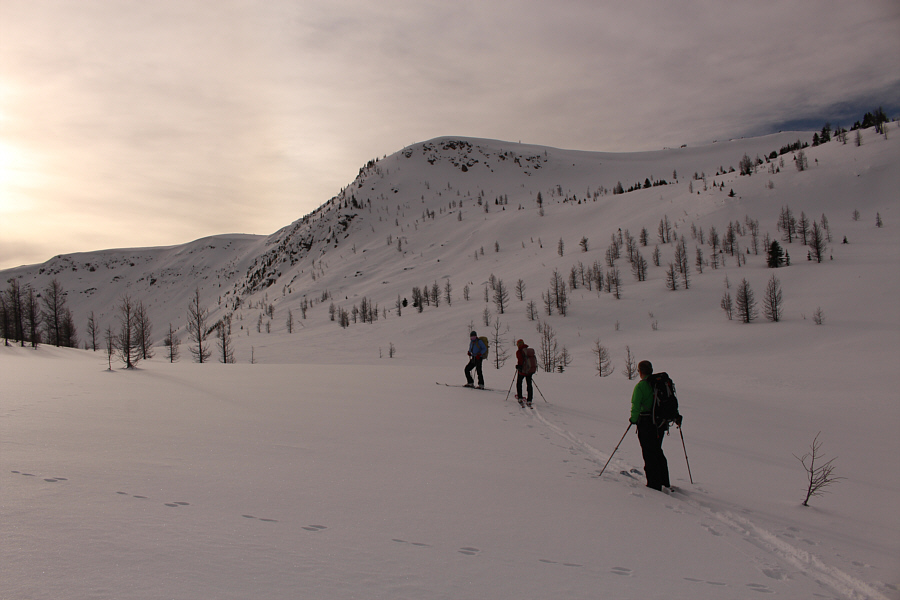 I was a little surprised that no one had been yo-yo skiing here already.