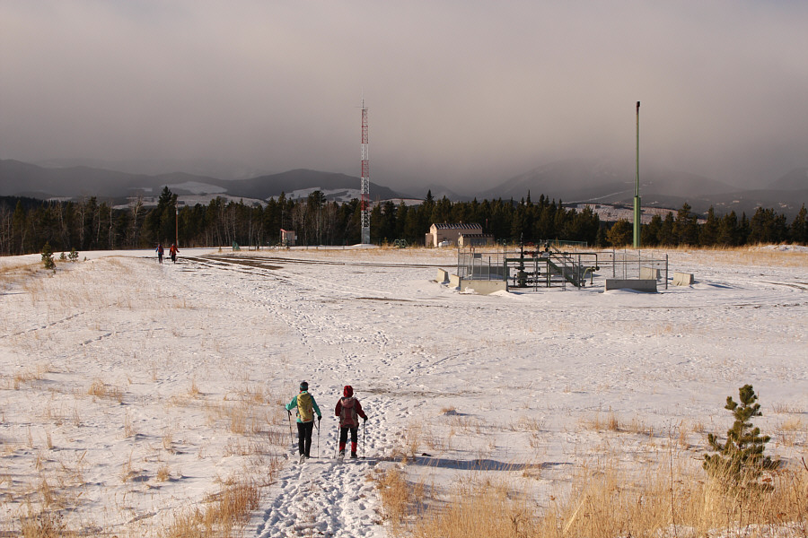 While we enjoyed sunny weather all day, all the mountains to the west were socked in by clouds.