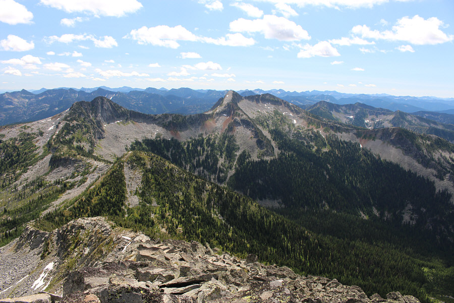 Looks like a great ridge walk!