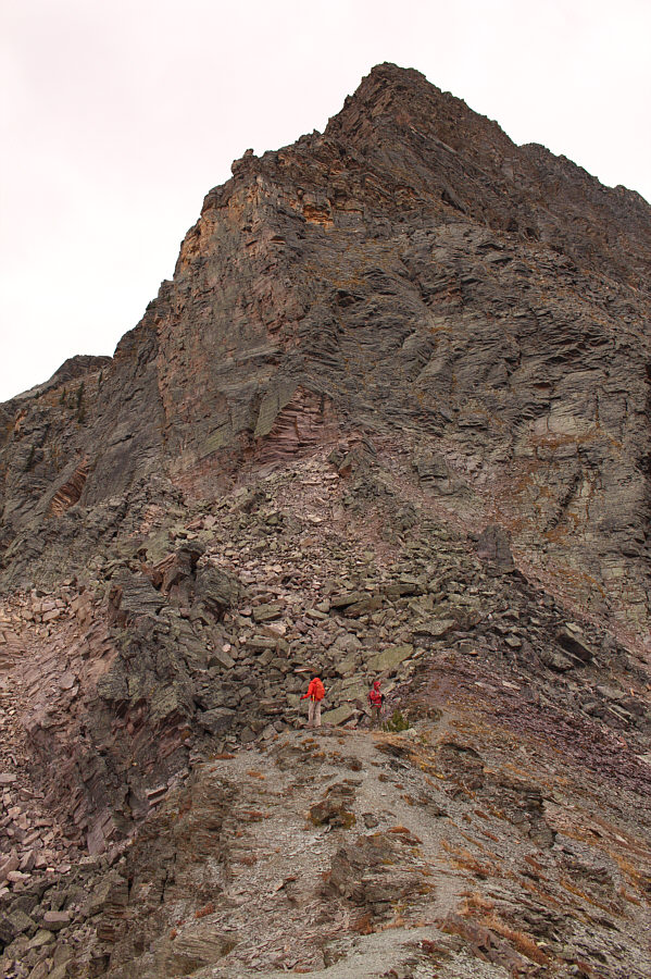 It's tempting to keep scrambling up the mountain!