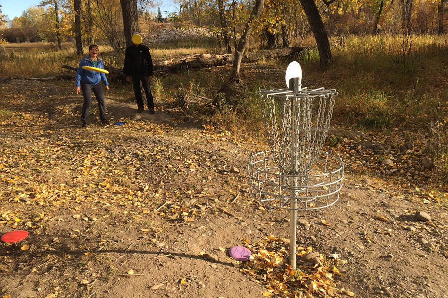 Bob looks a bit creepy with a putter on his head!