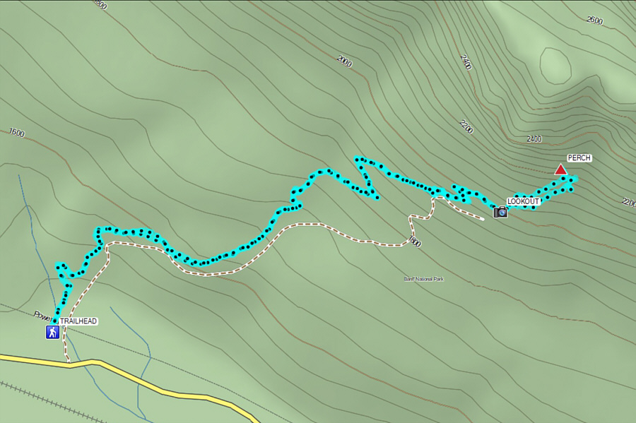 The lookout is deservedly popular, and the extension is well-worth the extra effort, if nothing else, to escape the crowds.