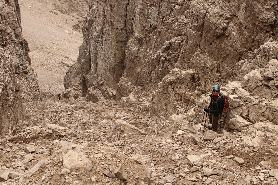 Maybe let's wait until the guy below clears the gully...