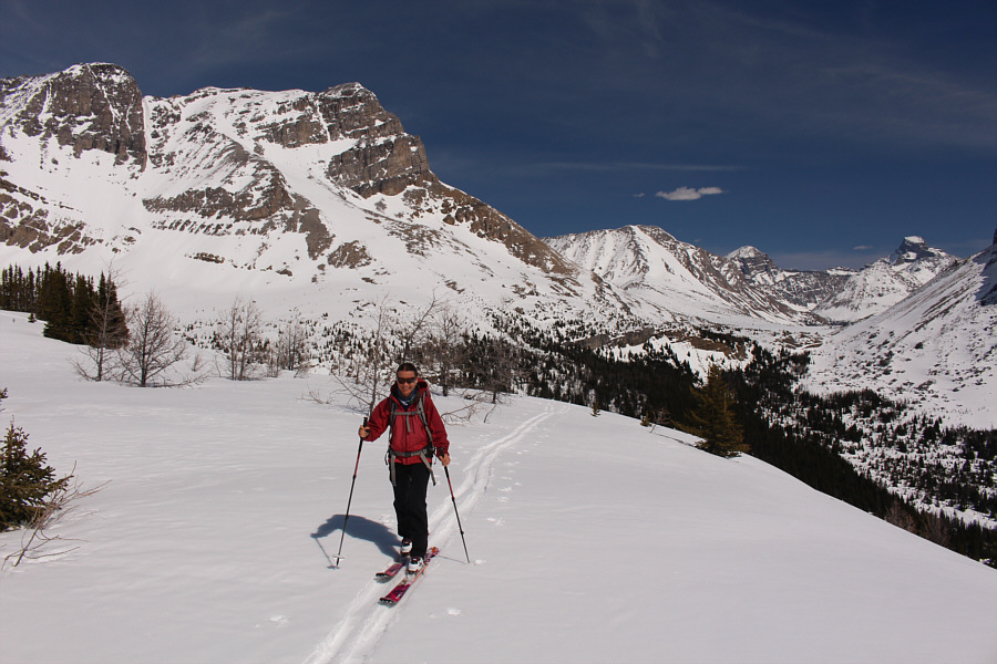 That big snowy slope on Fossil Mountain sure looks tempting to ski...