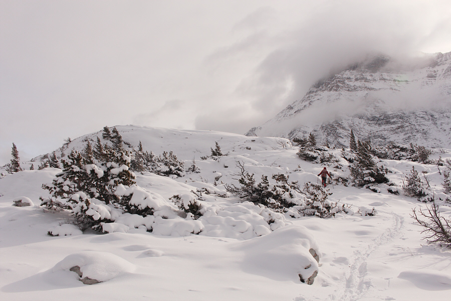Good route-finding helps to avoid the rocks.