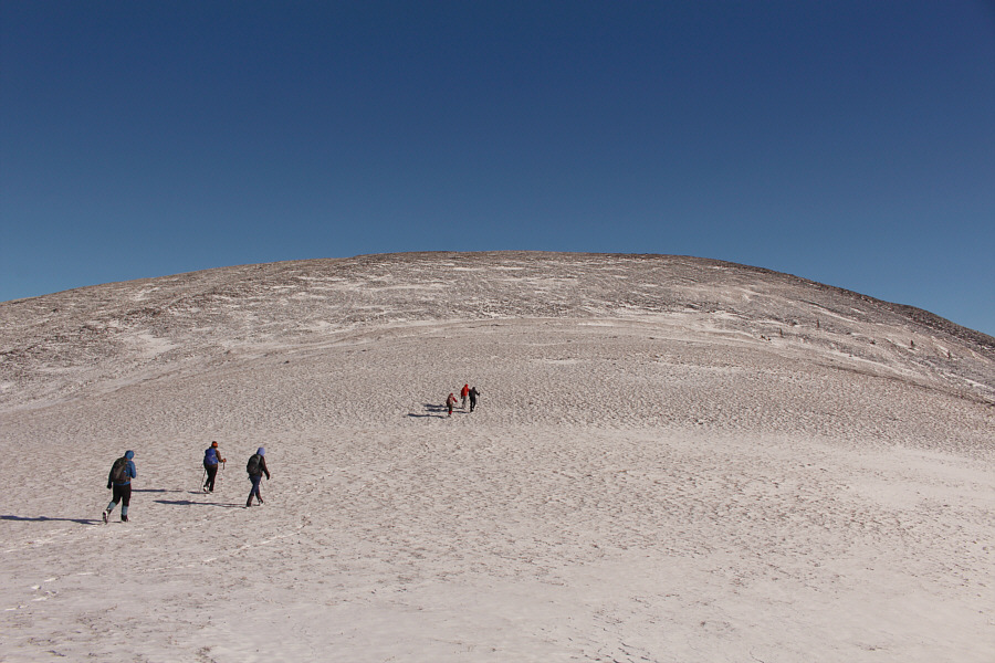 Reminds me of Forgetmenot Mountain's various outliers!