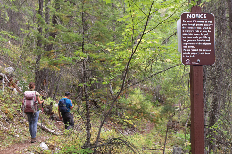 Off-trail hiking is forbidden here!
