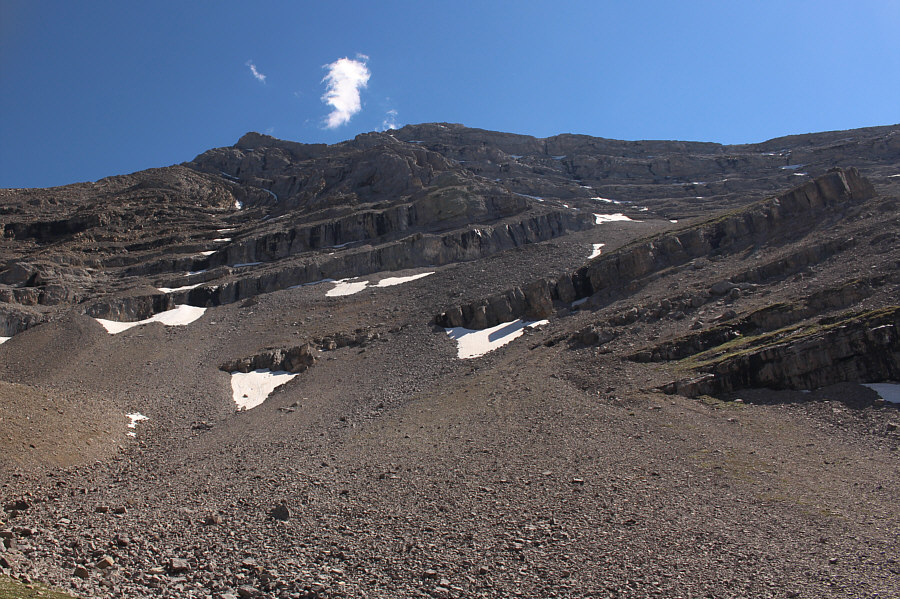 Terrible. Don't descend this way!