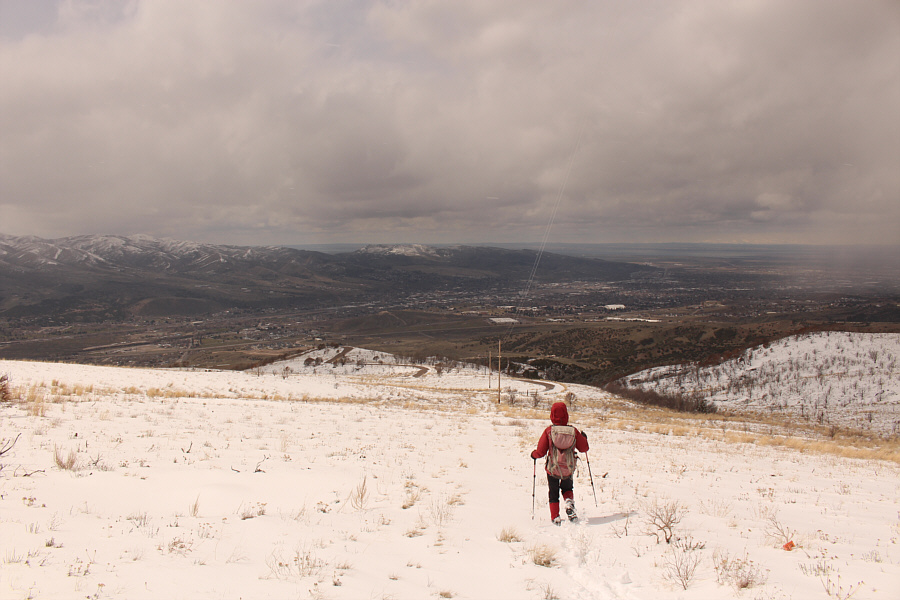 With a few heavy dumps of snow, this would be a great ski descent!