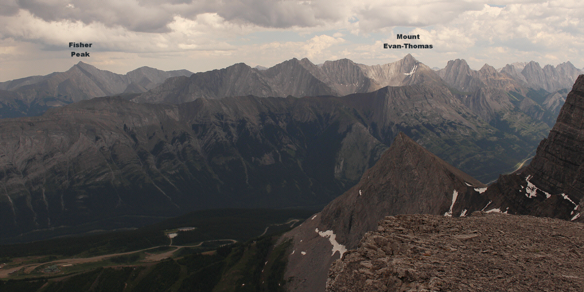 That pointy peak in the foreground at right has caught my attention...