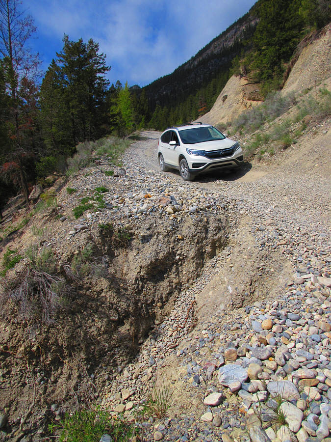 If this makes you uncomfortable, bring an e-bike for the approach!