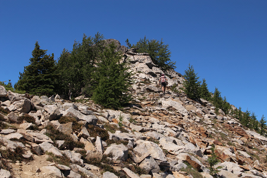 Most difficulties can be circumvented to climber's right.