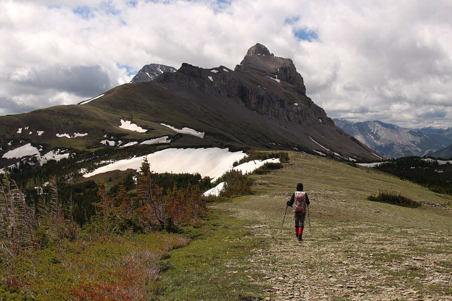 Still some yo-yo skiing to be found here!