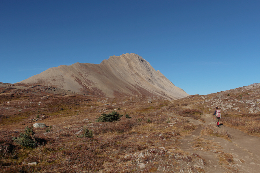 Both Zosia and I already previously climbed it, but it was tempting to go back up there on this day!