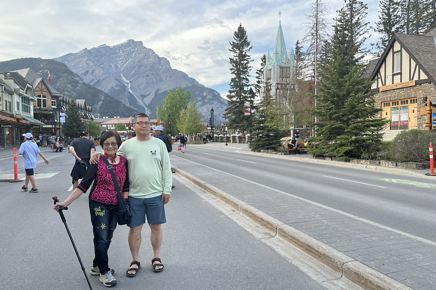 Still need to watch out for buses and e-bikes!