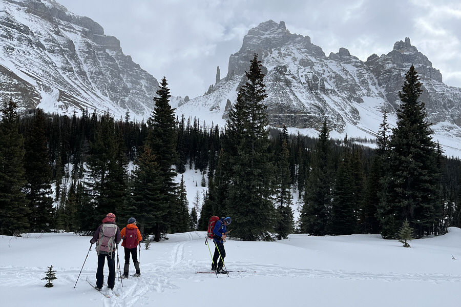 I'd like to give Parks Canada a "finger" for making access so restrictive here!