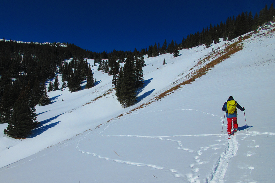 Looking at those enticing slopes to the left!