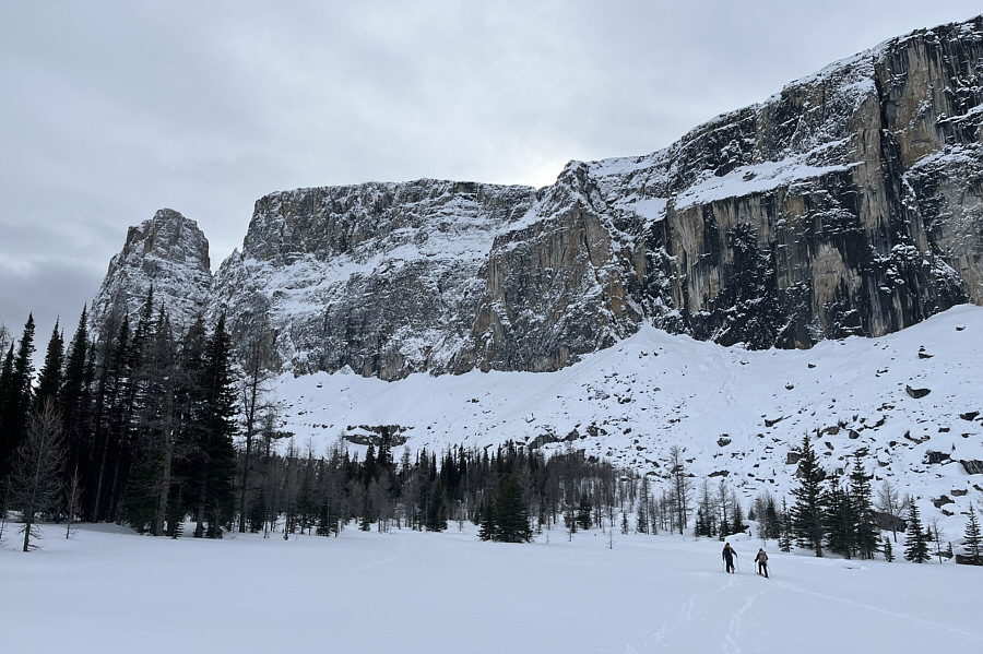 Prepare for some gnarly "skiing" down the headwall!