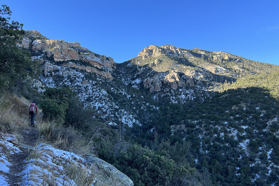 This would be a good hike during hot weather; you're always in the shade!
