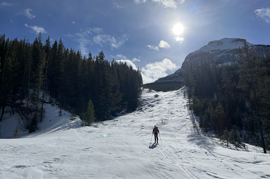 Feels just like the Lake Louise ski resort except without all the obnoxious people.