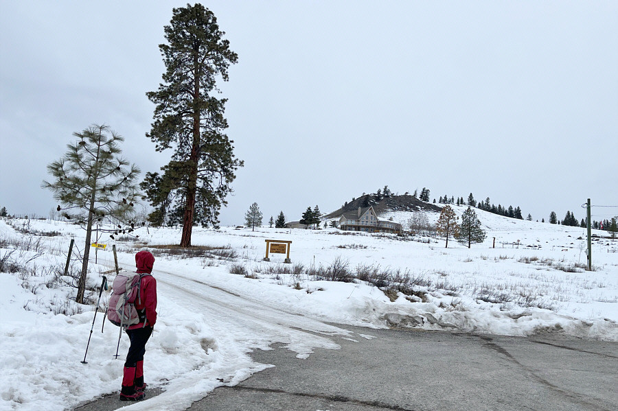 Don't block the driveway!