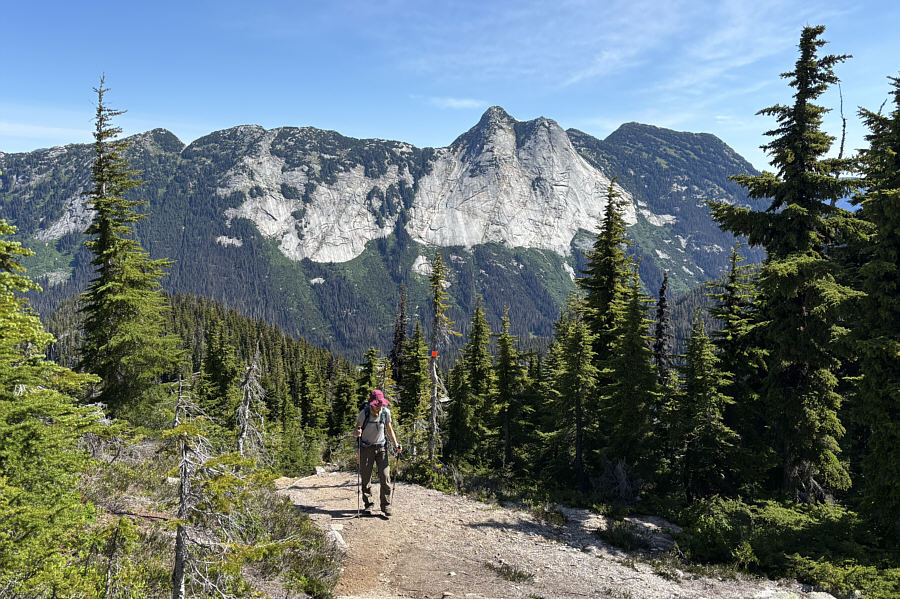 I'd forgotten what an interesting ascent Yak Peak was.