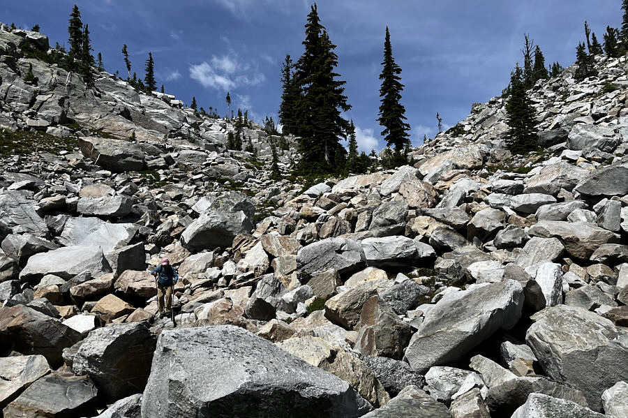 Boulder-hopping here is not too tedious.
